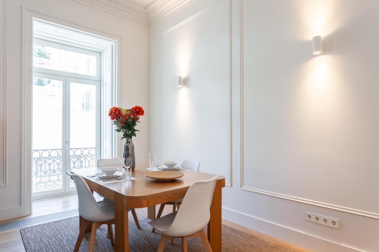 Flh Restauradores Bright Flat Lisbon Exterior photo